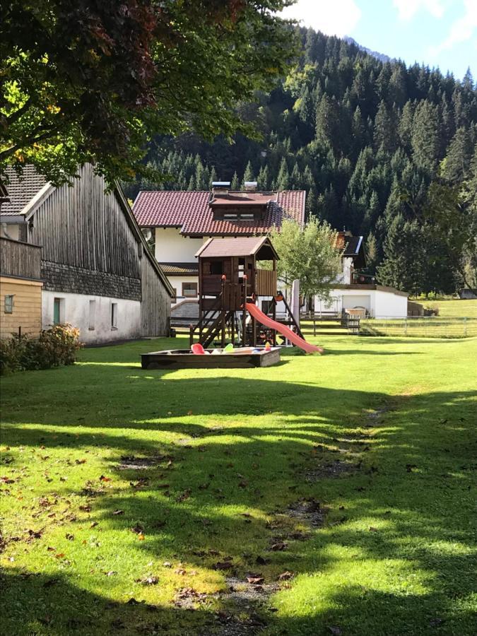 Pony-Ziegen-Hasen-Ranch Bichlbach Apartment Luaran gambar